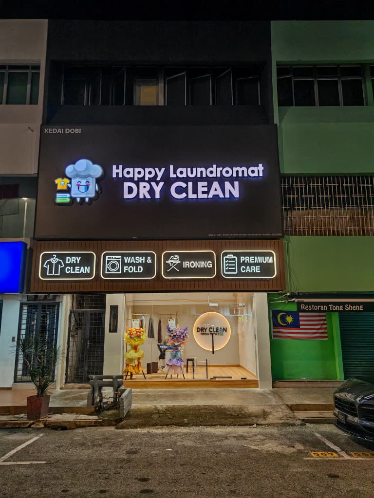 Happy Laundromat Dry Cleaning, Melaka Raya